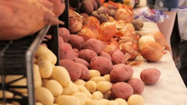 Çiftçiler piyasada bulunan alışveriş hafta sonu 