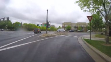 Yaz aylarında şehir yol sürüş