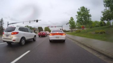 Yaz aylarında şehir yol sürüş