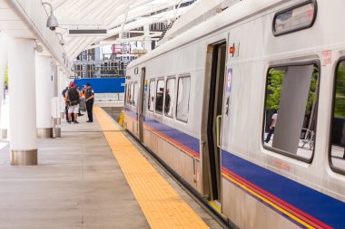 Banliyö treni Denver Union İstasyonu 