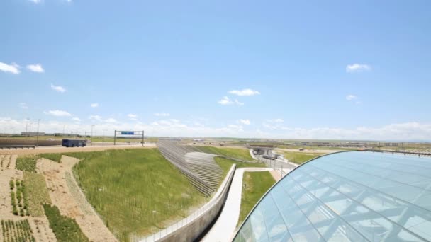 Denver Airport commuter treinstation — Stockvideo