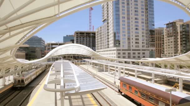 Plataforma de tren de Union Station en Denver — Vídeo de stock