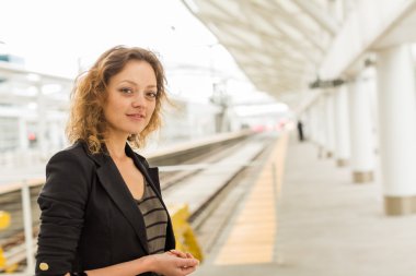 Union İstasyonu, kadın