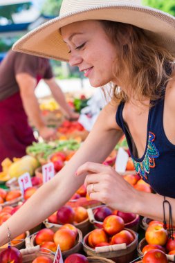 kadın çiftçiler Market