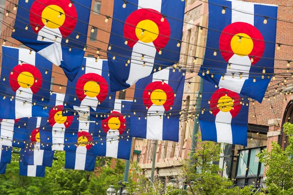 Udsigt over Larimer Square - Stock-foto