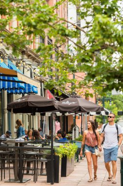 Görünüm Larimer Meydanı