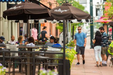 Görünüm Larimer Meydanı