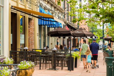 Görünüm Larimer Meydanı