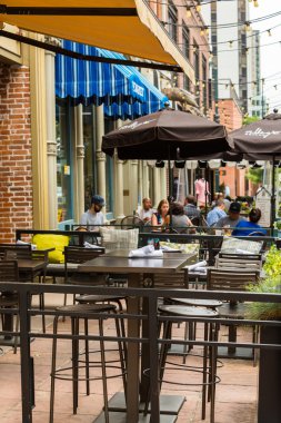 Görünüm Larimer Meydanı