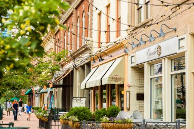 Görünüm Larimer Meydanı