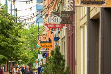 Görünüm Larimer Meydanı