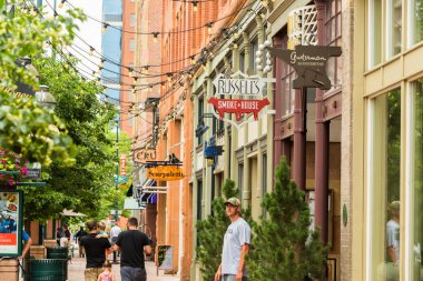 Görünüm Larimer Meydanı