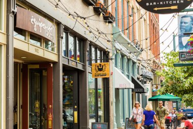 Görünüm Larimer Meydanı