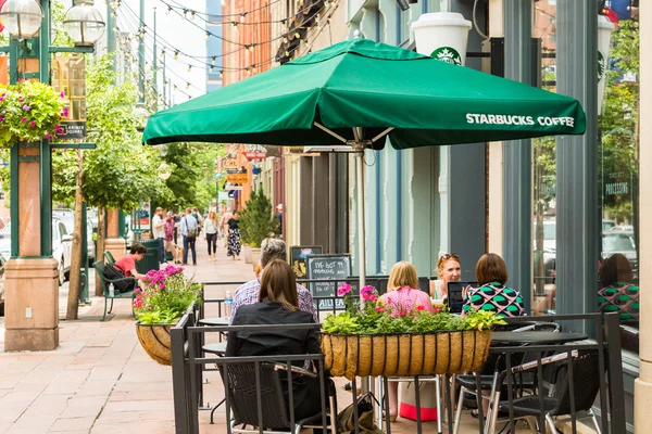 Görünüm Larimer Meydanı