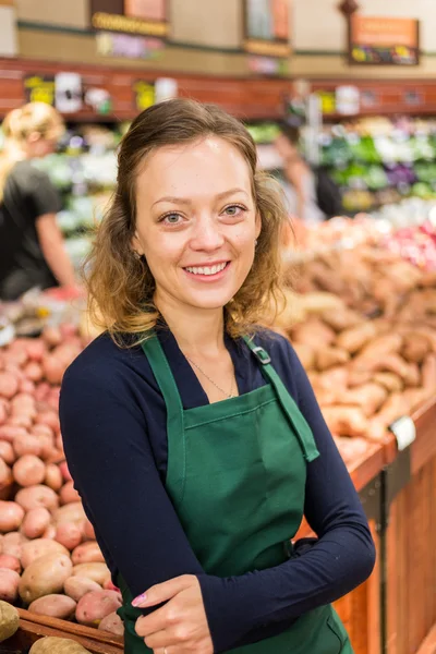 Expediten vid mataffären — Stockfoto