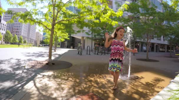 Utsikten över Downtown Denver under hösten — Stockvideo