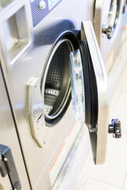 Endüstriyel çamaşır makineleri