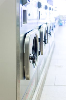 Endüstriyel çamaşır makineleri