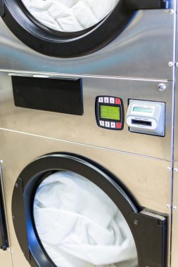 Endüstriyel çamaşır makineleri