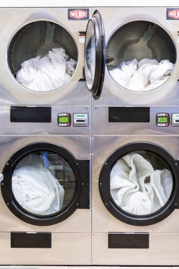 Endüstriyel çamaşır makineleri