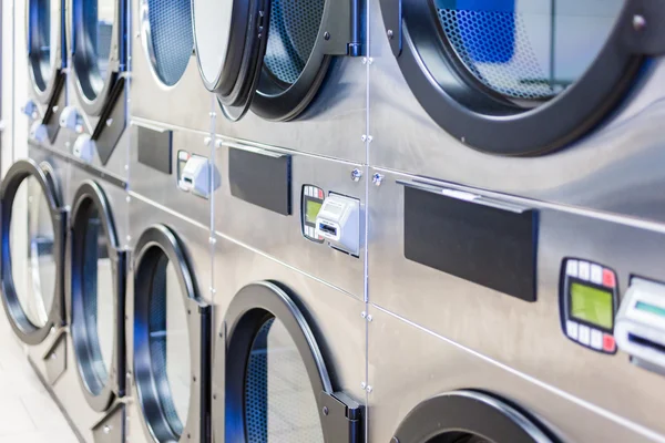 Endüstriyel çamaşır makineleri