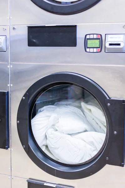 산업 세탁기 — 스톡 사진