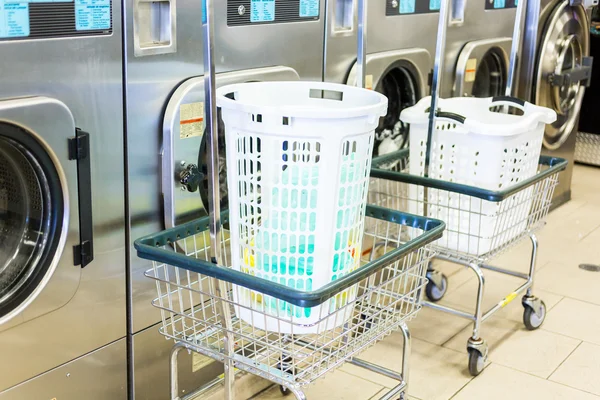 Endüstriyel çamaşır makineleri