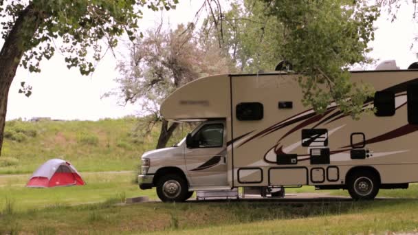 Sommar camping på Cherry Creek State Park — Stockvideo