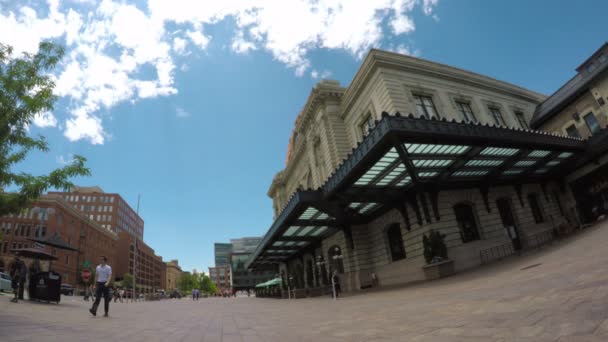 Plaza μπροστά από το σταθμό Union. — Αρχείο Βίντεο