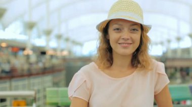 kadın Uluslararası Havalimanı.