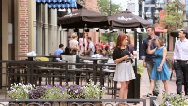 Historische Larimer plein in de zomer. — Stockvideo