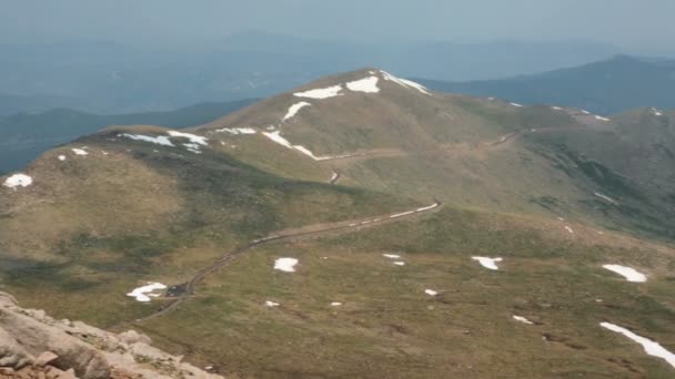 Kilátás a tetején Mount Evans. — Stock videók