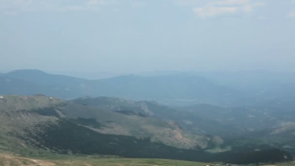 Utsikt från toppen av Mount Evans. — Stockvideo