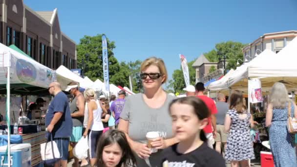 Marché d'été des agriculteurs — Video