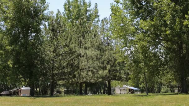 Campeggio camper a Cherry Creek State Park . — Video Stock