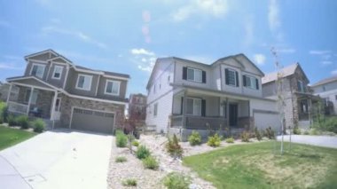 Konut komşuları'nda araba araba