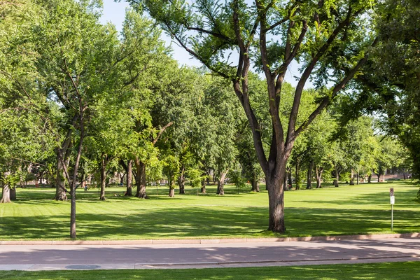 College Campus view — Stock Photo, Image