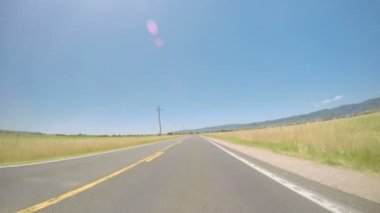 Eyaletler arası otoyolda araba araba