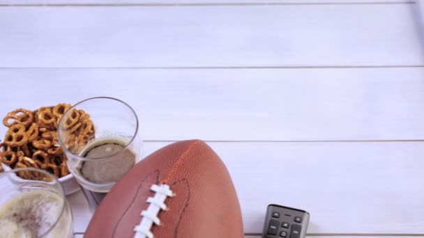 Aperitivos para la fiesta de fútbol — Vídeos de Stock