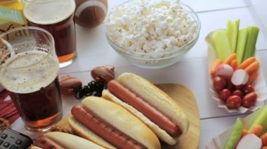 Futbol partisi için meze