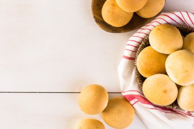 Akşam yemeği kadar yakın rulo