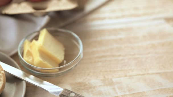 Panecillos de cena para hornear — Vídeos de Stock