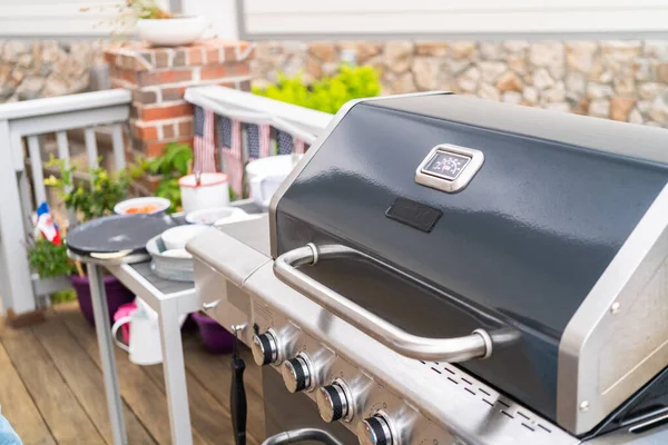 Pizza Tészta Összetevők Grillezés Pizza Kültéri Gáz Grill — Stock Fotó