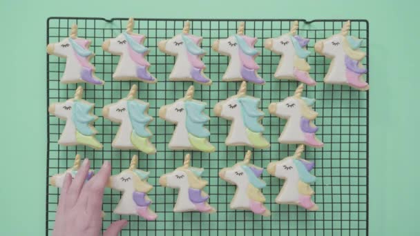 Paso Paso Decorar Galletas Azúcar Unicornio Con Glaseado Real — Vídeo de stock