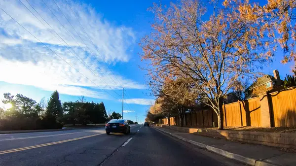 Denver Colorado Enero 2020 Conducir Por Carreteras Típicas Pavimentadas Los — Foto de Stock