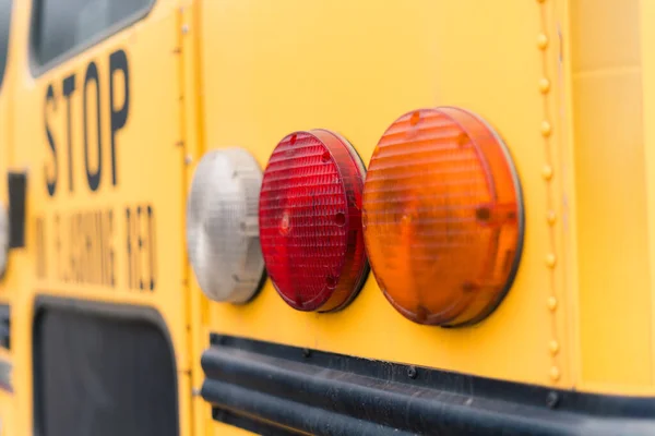 Close Ups Ônibus Escolar Amarelo Viagem Campo — Fotografia de Stock