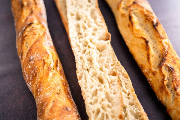 Pan Baguette Francés Recién Horneado — Foto de Stock