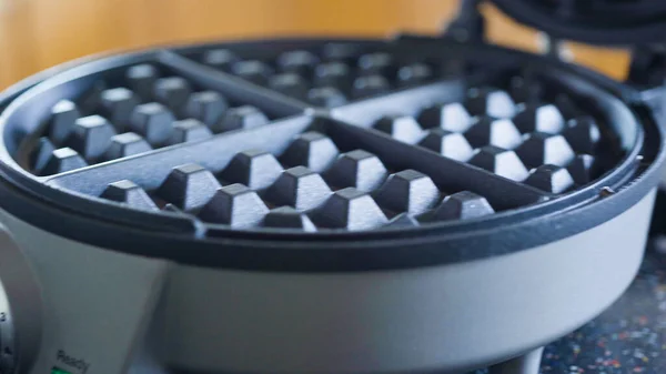 Making Homemade Waffles Electric Waffle Maker — Stock Photo, Image