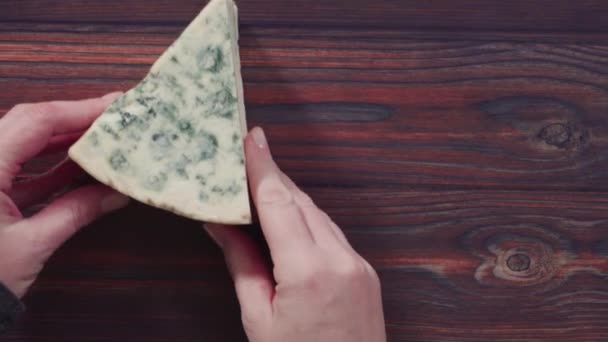 Varietà Cunei Grandi Dimensioni Formaggio Gourmet — Video Stock