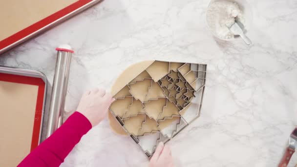 Cortador Galletas Navidad Grande Sobre Fondo Mármol — Vídeos de Stock